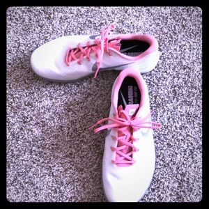 Women’s Nike Metcon 3 shoes